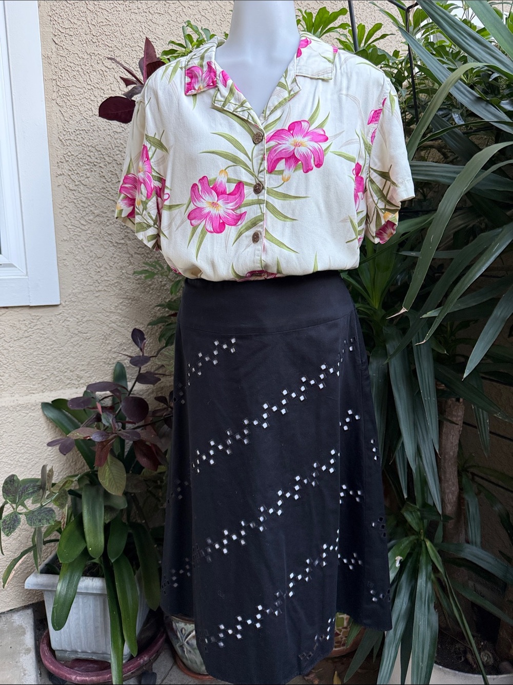 Vintage Jones New York Black A-Line Cotton Skirt with Diagonal Cutout Squares
